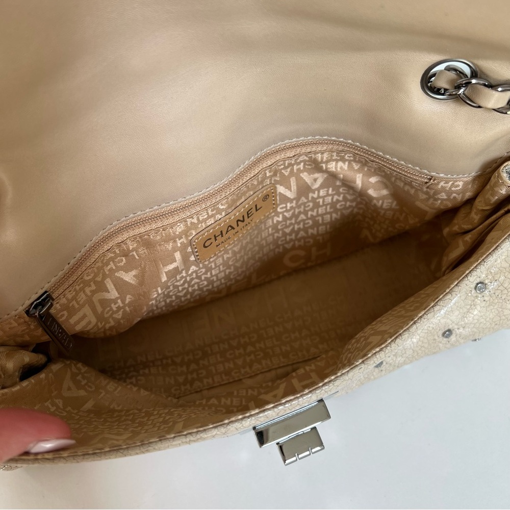Chanel Vintage Studded CC Reissue Crackle Effect Flap Bag in Tan / Beige - Picture 13 of 16